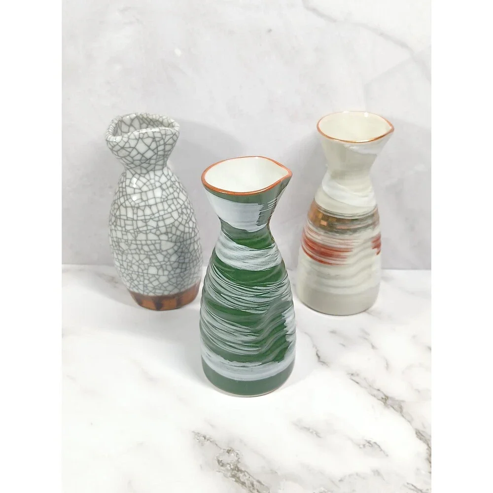 Vintage Japanese Porcelain Sake Bottle Set – Hand-Glazed Crackle & Brush Finish